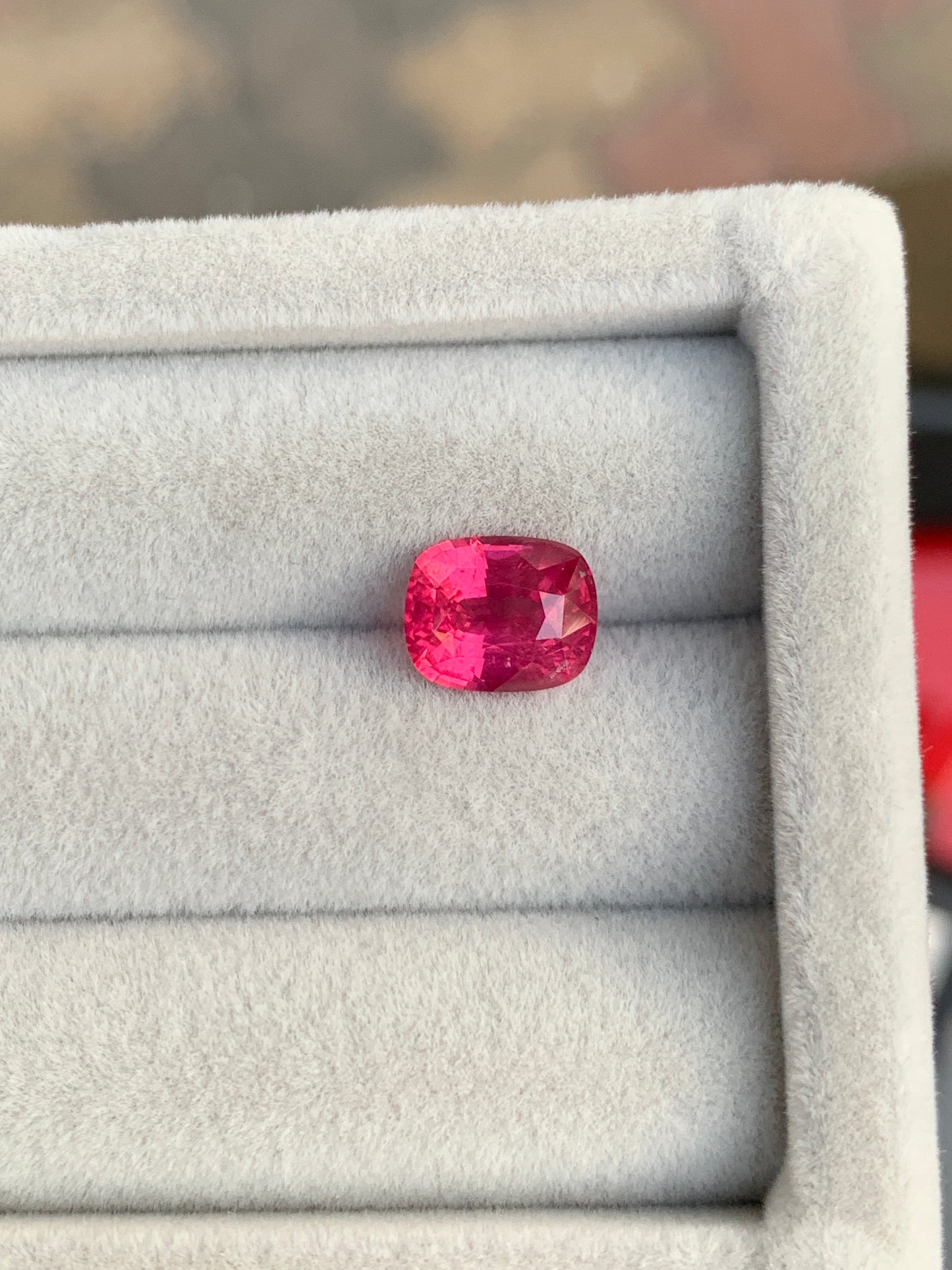 Spinelle Mahenge • 2,56ct Bonnot Paris