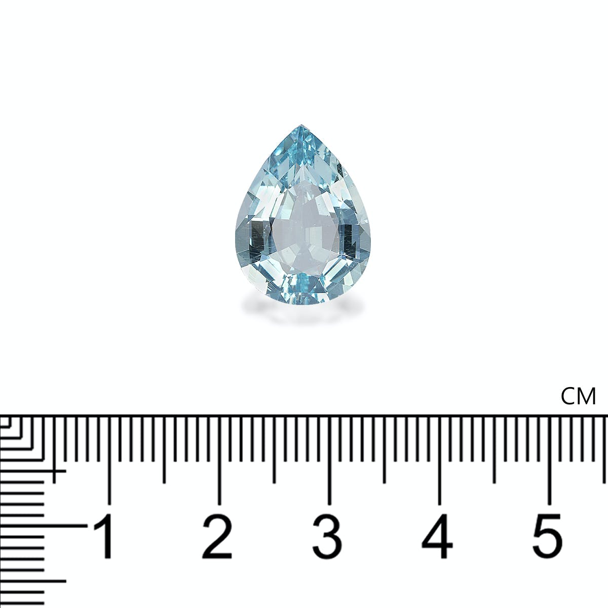 Une magnifique pierre d'Aigue-Marine en forme de poire de Bonnot Paris repose sur un fond blanc. En dessous, une règle indique sa hauteur d'environ 1,5 cm, soulignant l'élégance de cette pièce de 7,38 carats digne d'un bijou.
