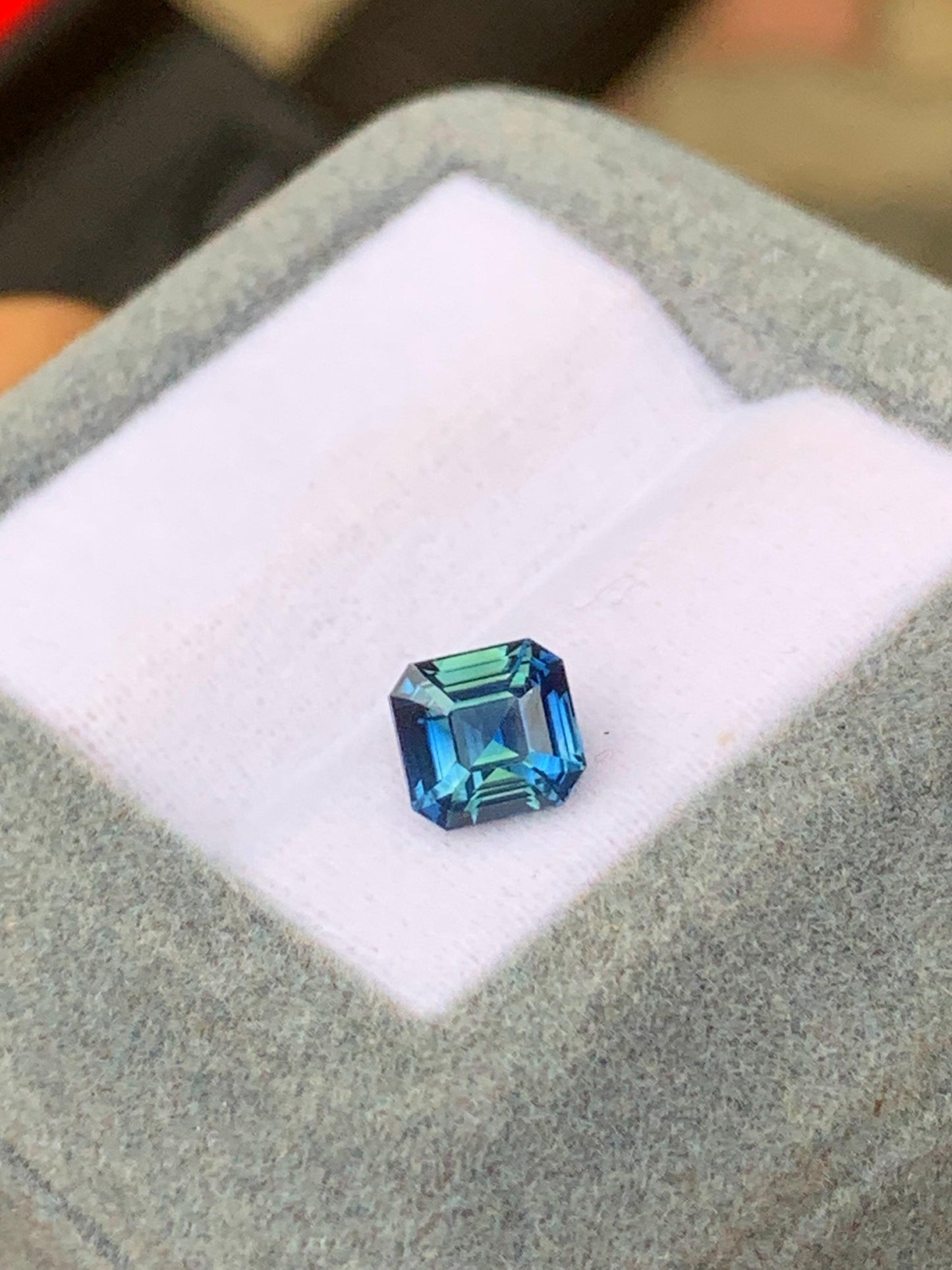 Saphir Teal de Madagascar