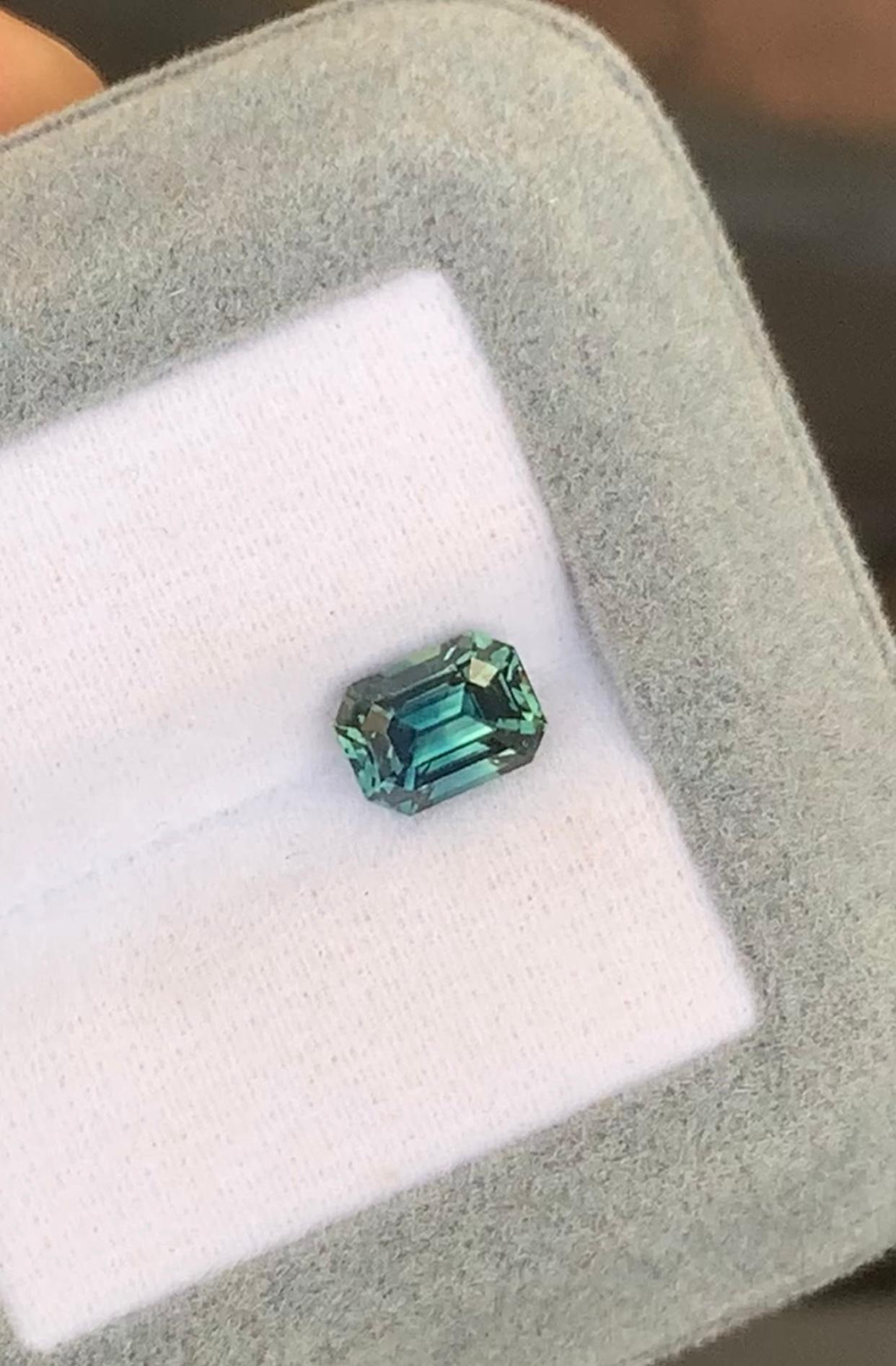 Saphir Teal de Madagascar