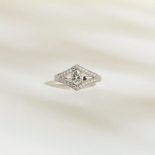 Bague de fiançailles avec diamants