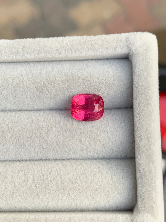 Spinelle Mahenge • 2,56ct Bonnot Paris