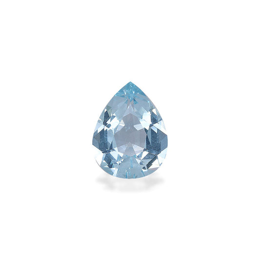 Une Aigue-Marine en forme de poire de 4,83 carats de Bonnot Paris sur fond blanc, présentant une couleur claire et transparente et des coupes complexes qui reflètent la lumière, mettant en valeur sa clarté et son allure distinctive.