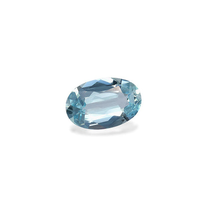 L'Aigue-Marine de 1,75 ct de Bonnot Paris, une pierre facettée étincelante avec une coupe ovale, se dresse élégamment sur un fond blanc uni.