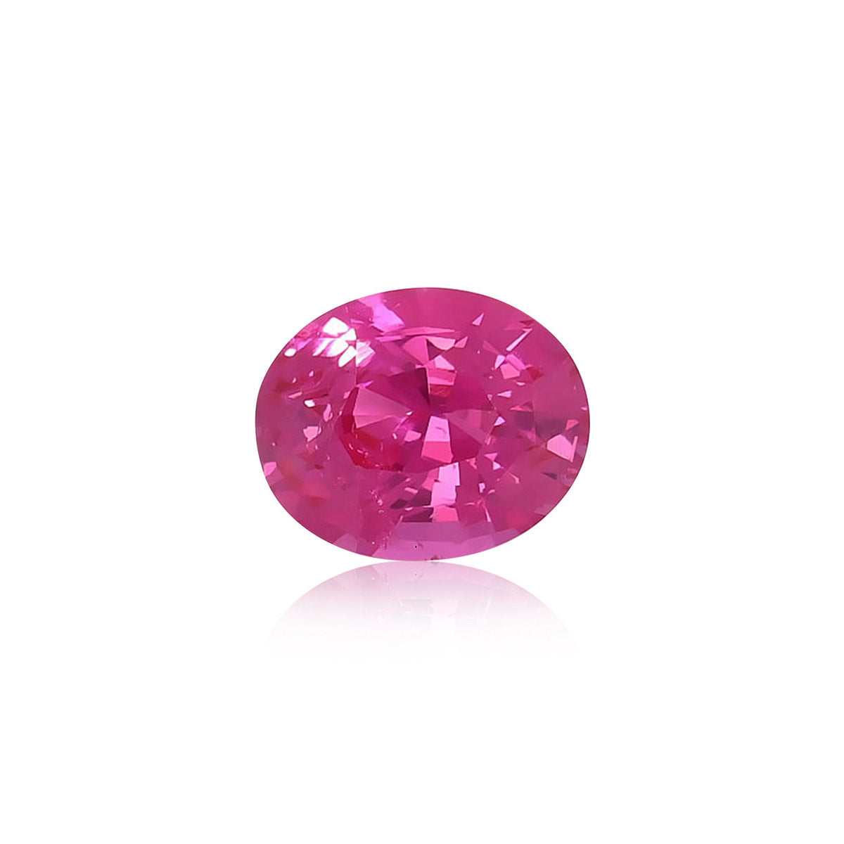 Le Spinelle Mahenge (2,07 ct) de Nascendi Paris est une pierre précieuse ovale rose vibrante aux multiples facettes qui reflètent brillamment la lumière sur un fond blanc uni, capturant un éclat enchanteur unique à tous ceux qui le contemplent.