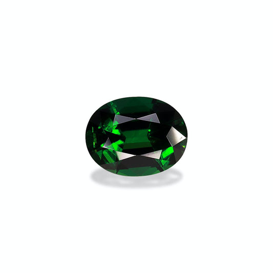Une superbe Tourmaline Chrome taille ovale de 2,05 ct de Bonnot Paris affiche une gamme de teintes vertes, sur fond blanc simple.