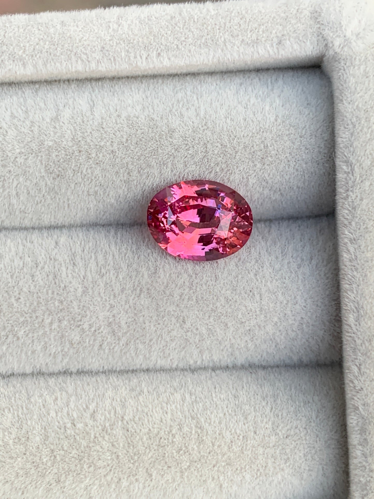 Saphir Padparadcha • 2,51ct Bonnot Paris