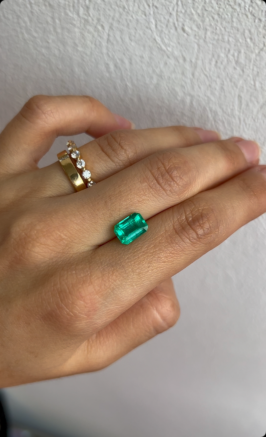 Émeraude de Colombie • 2,07ct Bonnot Paris