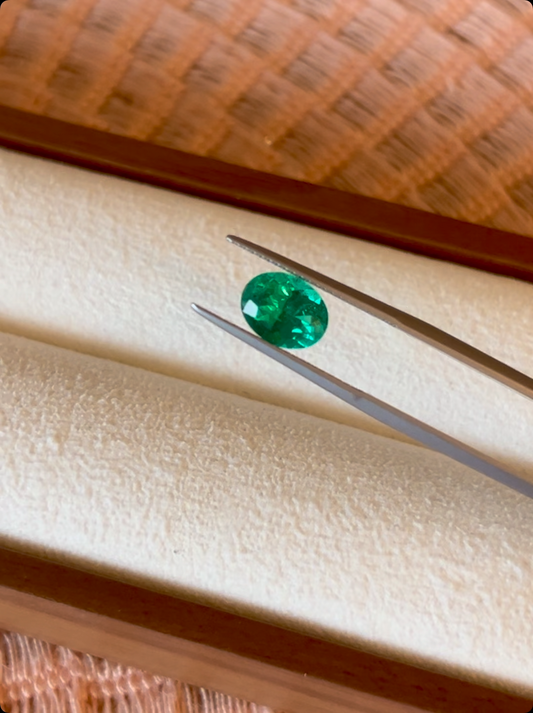 Émeraude de Colombie • 1,46ct Bonnot Paris