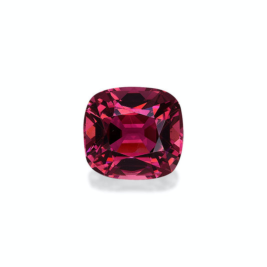 Sur un fond blanc uni, la Tourmaline Rose (5,96 ct) de Bonnot Paris affiche sa taille coussin carrée aux facettes rouge profond, mettant en valeur ses motifs et reflets complexes.