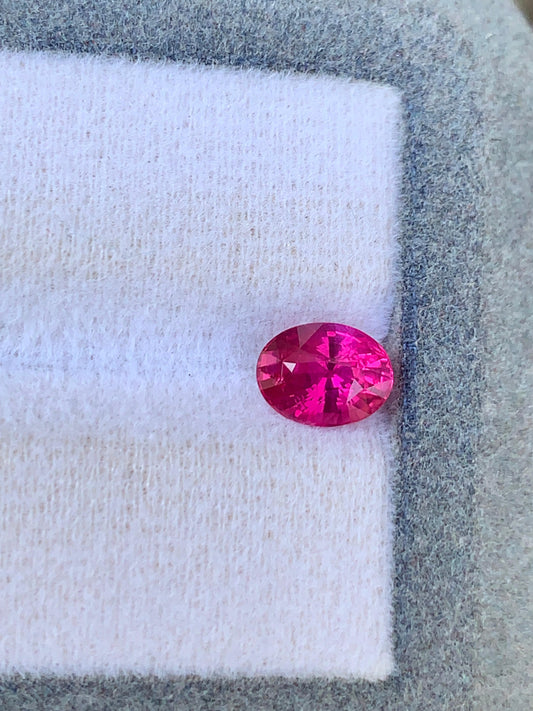 Rubis rose du Mozambique