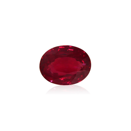 Le Rubis du Mozambique Bonnot Paris · 1,52 ct présente une pierre précieuse ovale rouge vif avec des facettes complexes qui reflètent brillamment la lumière sur un fond blanc uni.
