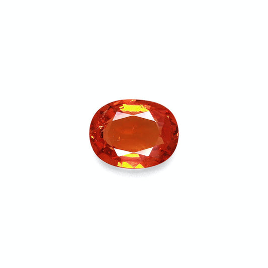 Le Grenat Spessartite · 7,04ct de Bonnot Paris est une pierre précieuse orange de taille ovale avec des facettes qui reflètent la lumière, sertie sur un fond blanc uni.