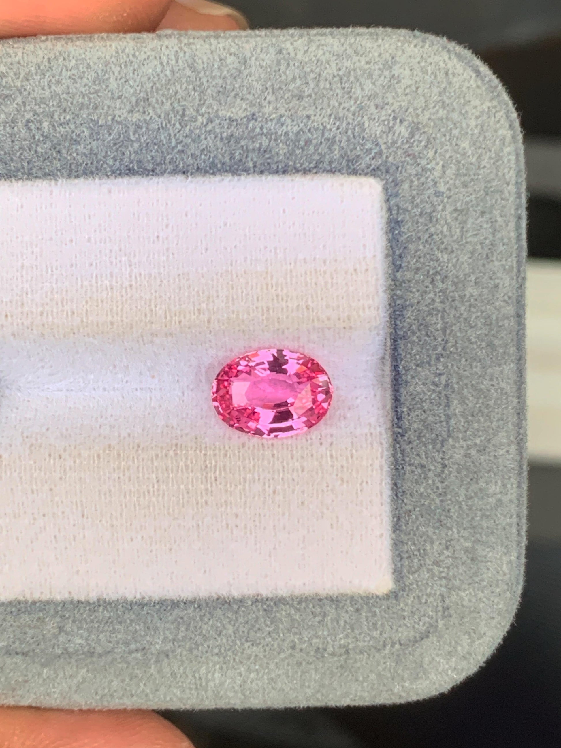 Saphir Padparadscha de Madagascar