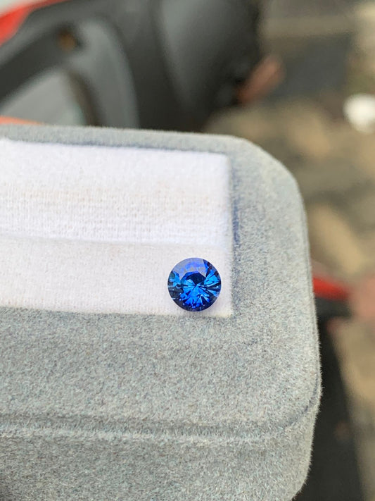 Saphir bleu du Sri Lanka