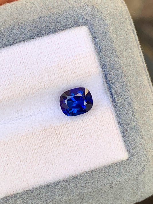 Saphir bleu du Sri Lanka