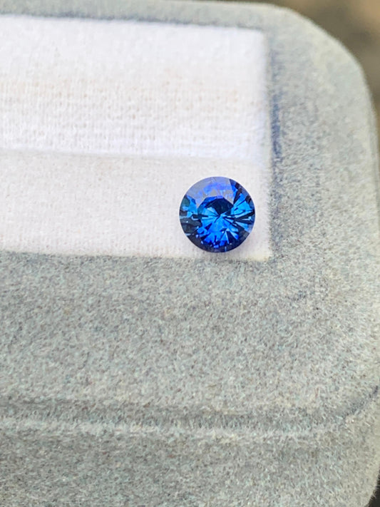 Saphir bleu du Sri Lanka