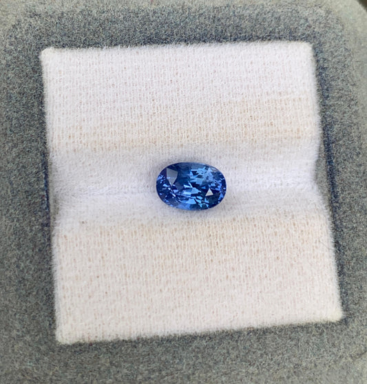 Saphir bleu du Sri Lanka
