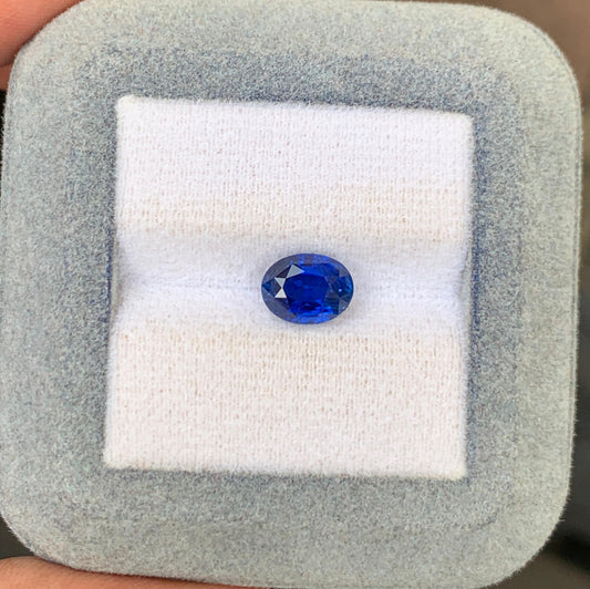 Saphir bleu du Sri Lanka