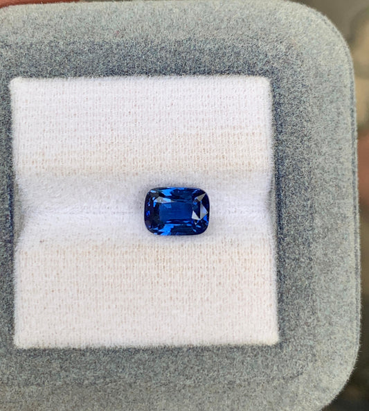 Saphir bleu du Sri Lanka