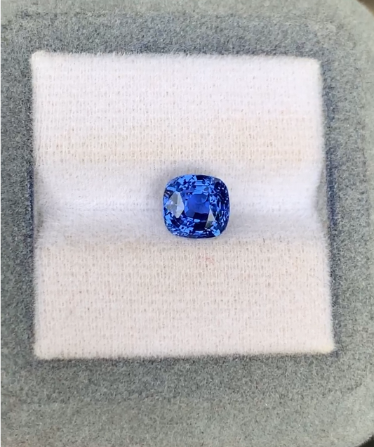 Saphir bleu du Sri Lanka