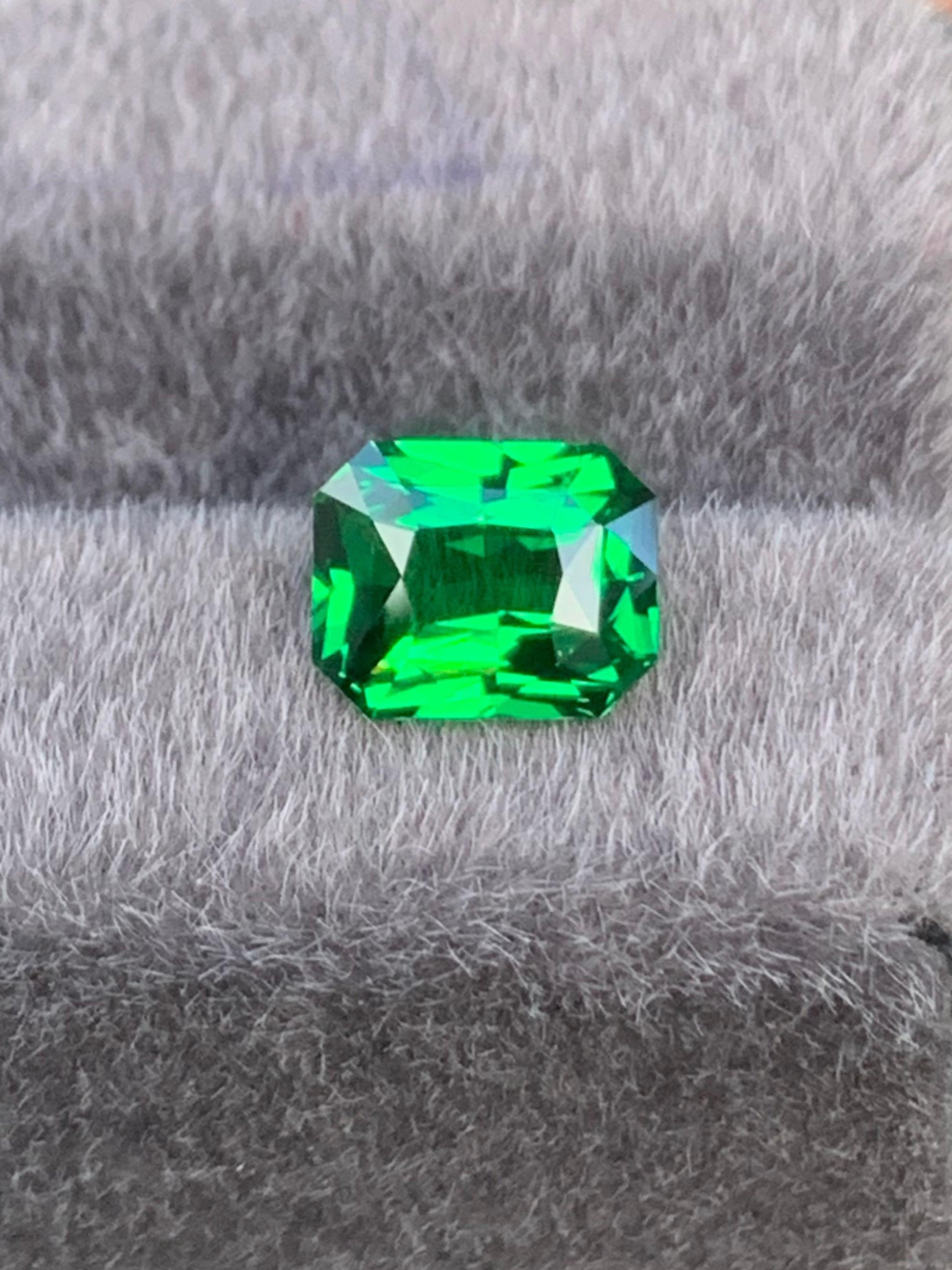Tsavorite de Tanzanie