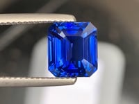 Saphir bleu • 4,05ct