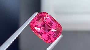 Spinelle Mahenge • 2,53ct