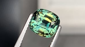 Saphir bicolore • 2,58ct