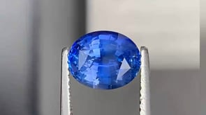 Saphir bleu de 2.40ct