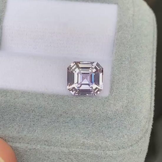 saphir-lavande-émeraude-3-52ct-video-2