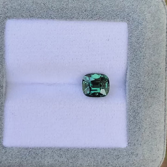 saphir-bleu-vert-coussin-1-60ct