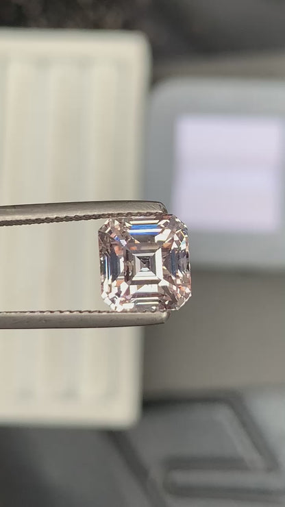 saphir-p-che-emeraude-4-25ct-video-1