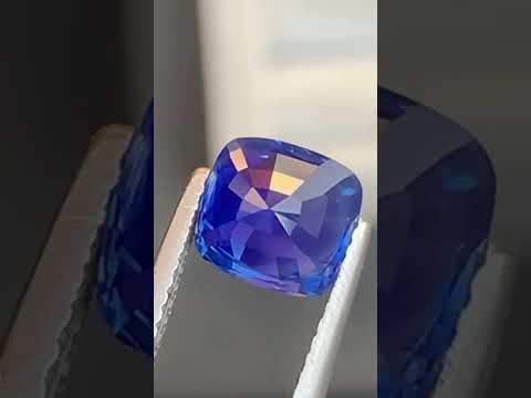 Saphir bleu du Sri Lanka
