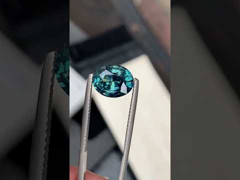 Saphir Teal de Madagascar