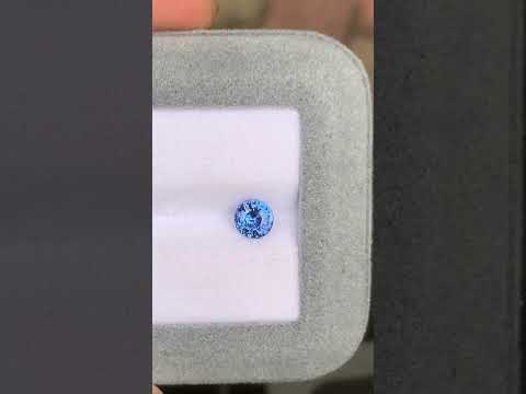Saphir bleu du Sri Lanka
