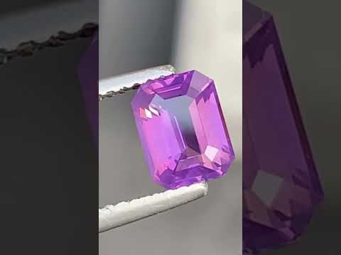 Saphir violet du Sri Lanka