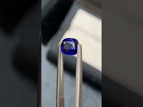 Saphir bleu du Sri Lanka