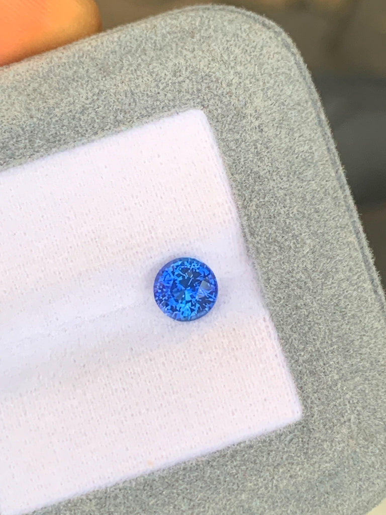 saphir-bleu-rond-1-51ct-photo-1